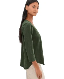 Mod-o-doc 3/4 Sleeve V-Neck Tee with Curved Hem Elm Green Hot