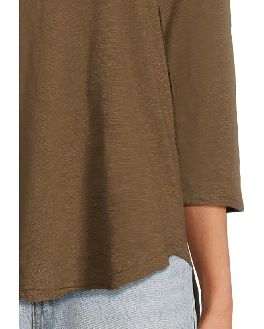 Mod-o-doc 3/4 Sleeve V-Neck Tee with Curved Hem Fern Hot