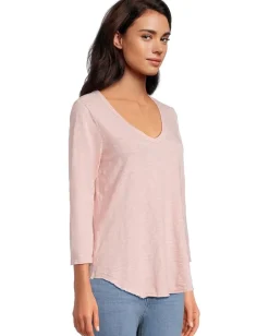 Women Mod-o-doc 3/4 Sleeve V-Neck Tee with Curved Hem