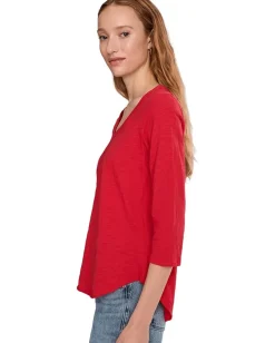 Women Mod-o-doc 3/4 Sleeve V-Neck Tee with Curved Hem