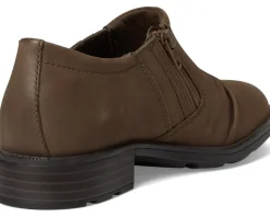 Women Clarks Adalynn Ezra