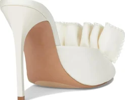 Steve Madden Affinity Ivory Satin Pearl New