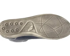 Women CLOUD Aika Boot Brushed Sole