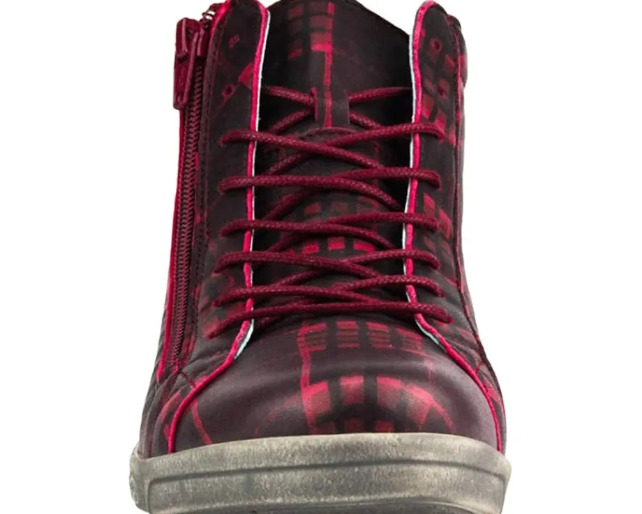 Women CLOUD Aika Boot Plaid