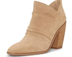 Vince Camuto Ainsley Tortilla Hot