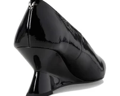 Women J. Renee Anisha