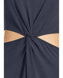 Women Beyond Yoga Around The World Front Twist Dress