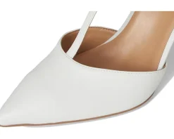 Women Naturalizer Astrid