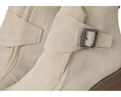 Women Gentle Souls by Kenneth Cole Baden