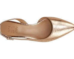 Women Naturalizer Banks