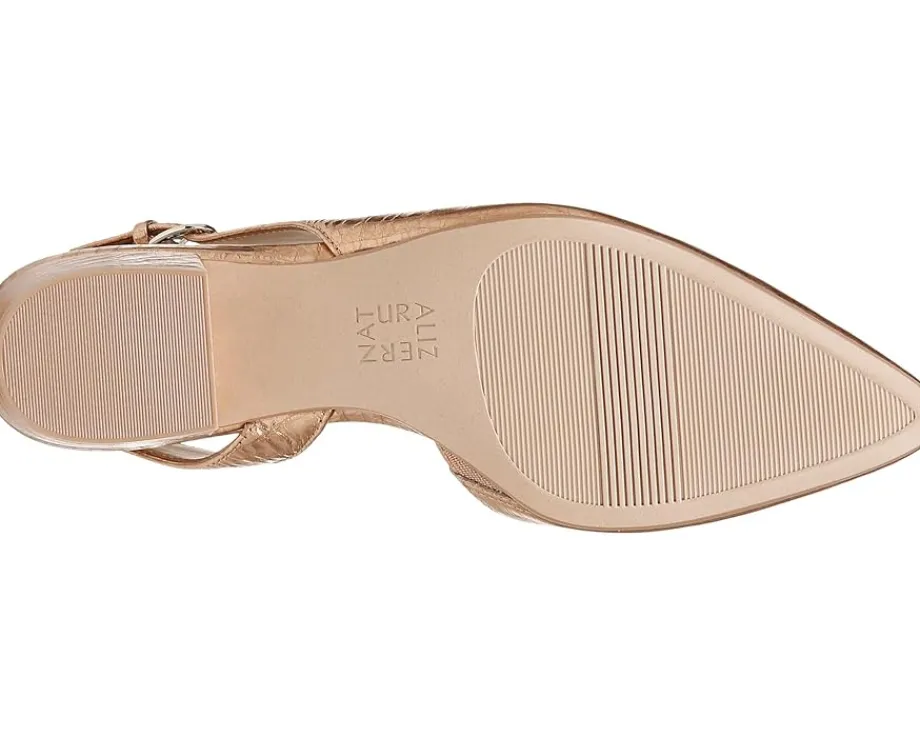 Women Naturalizer Banks