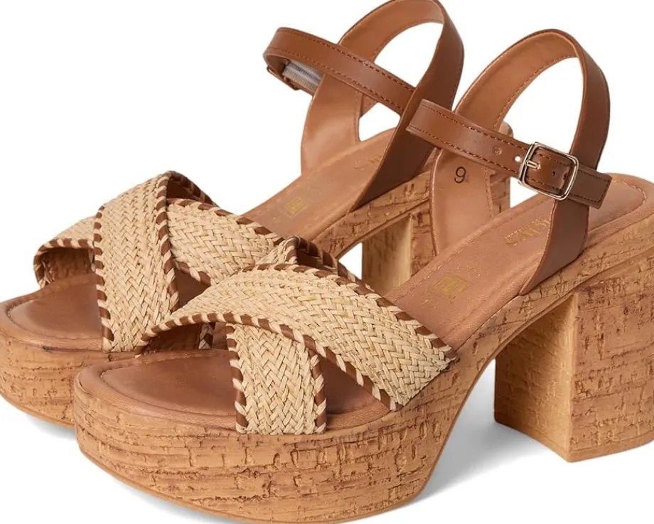 Women Seychelles Bravo