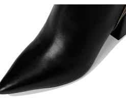 Women Seychelles Broken Promises