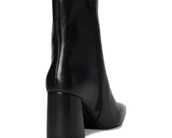 Women Seychelles Broken Promises