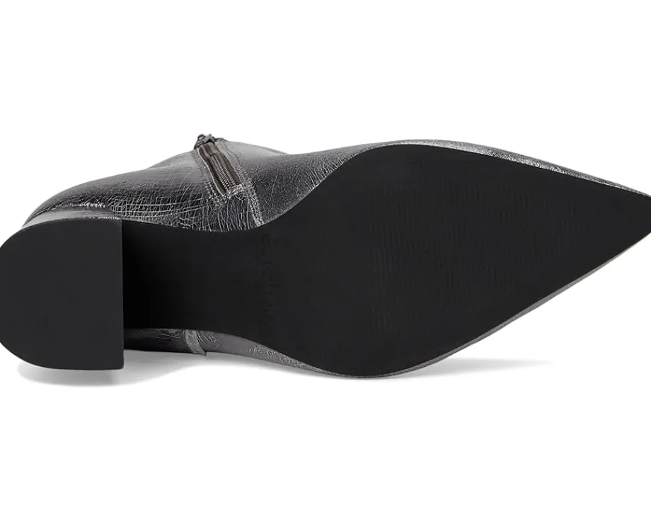 Women Seychelles Broken Promises