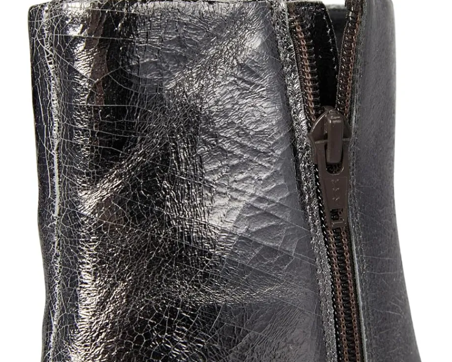 Women Seychelles Broken Promises