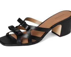 Women Bernardo Burgo