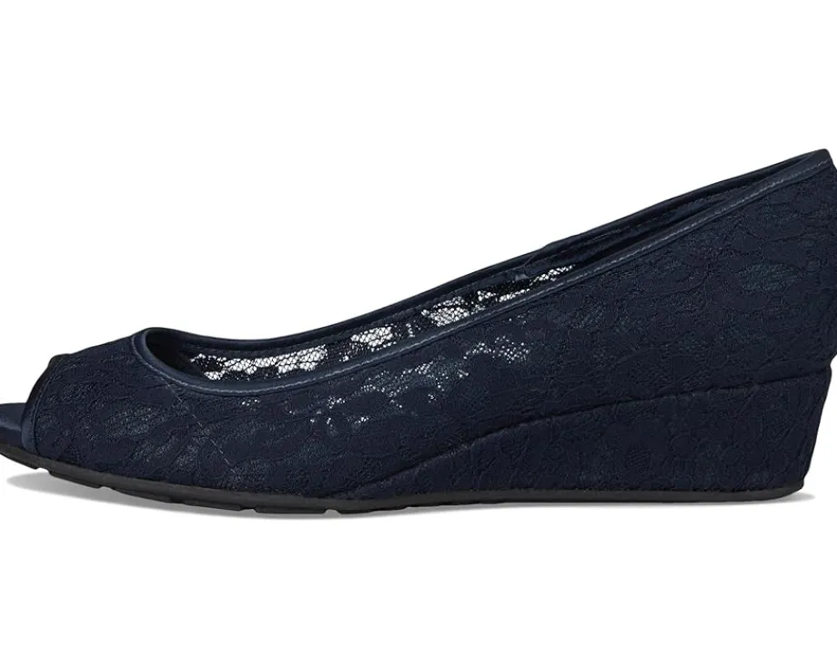 Women Bandolino Candra