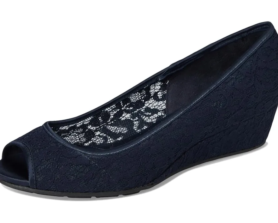 Women Bandolino Candra