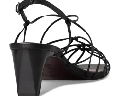 Women Bernardo Catrina