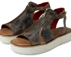 Women Bed Stu clancy