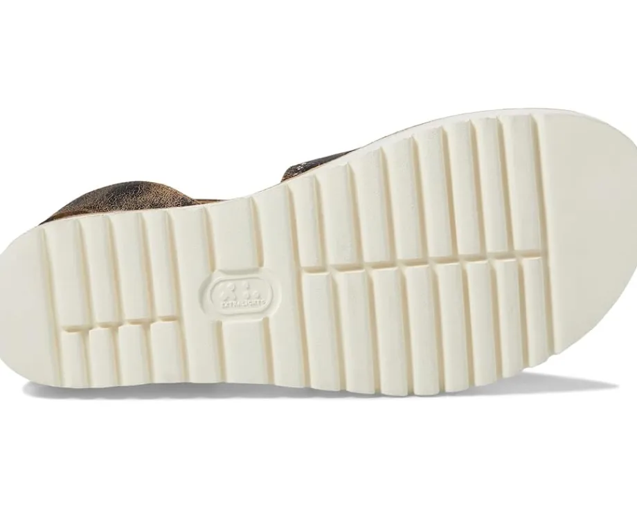 Women Bed Stu clancy