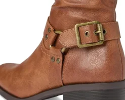 Women White Mountain Cushion