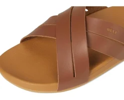 Women Reef Cushion Spring Bloom