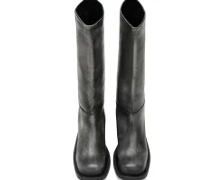 Women Free People Dana Distressed Pull-on Boots