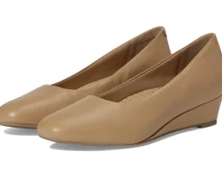 Women Trotters Denisse