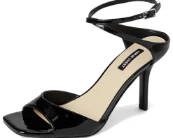 Women Nine West Devans