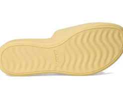 Clarks Drift Twist Pale Yellow Synthetic Hot