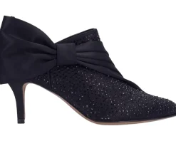 Women J. Renee Elettra