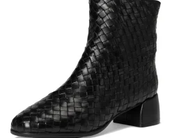 Women Gentle Souls by Kenneth Cole Elodie