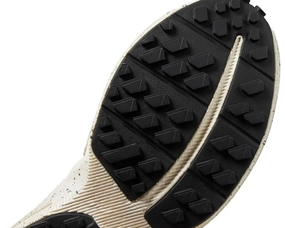 Women Craft Endurance Nature