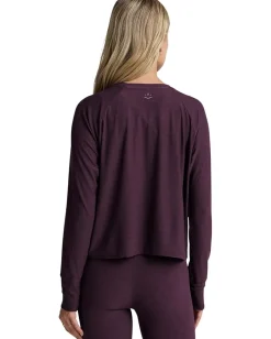 Women Beyond Yoga Featherweight Daydreamer Pullover