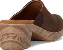 SoftWalk Felida Brown Oily Discount