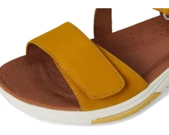 Women Cobb Hill Fiah