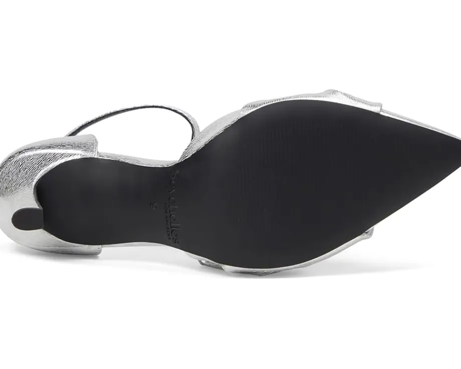 Women Seychelles First Dance