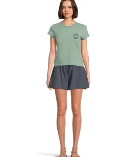 Women Salty Crew Fishin Yang Modern Tee