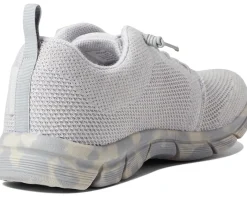 Women Woolloomooloo Fraser