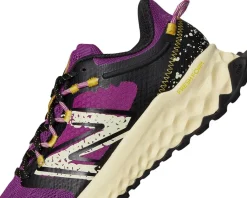 Women New Balance FRESH FOAM Garoé