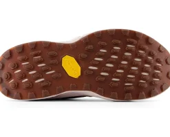 New Balance Fresh Foam X Hierro v8 Licorice/Gulf Red Clearance