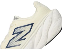 New Balance Fresh Foam X More v5 Angora/Sea Salt/Hot Mango Hot