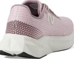 Women New Balance FuelCell Propel v5