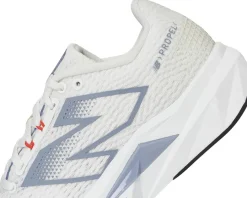 New Balance FuelCell Propel v5 Sea Salt/Dusk Shower/White