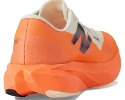 Women New Balance FuelCell Rebel v4