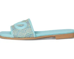 Women Naturalizer Genevieve2