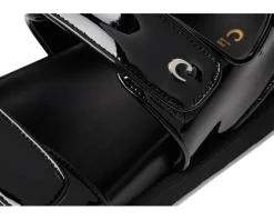 Women La Canadienne Gilmore