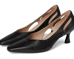 Women Naturalizer Gracie